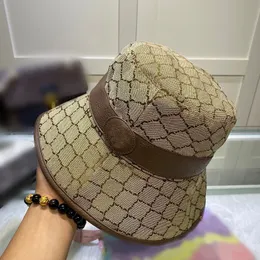 Designers Womens Bucket Hats Mens Pescador Capinho Capinho Marrom Brown Rolld Brim Hat Lap Vintage Torna Checked Skull Cap Outdoor SunHats
