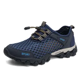 New Walking Walking Fashion Designer Sports Sapatos masculinos de verão Mish Mesh Running Outdoor Mountainering Sports Leisure Mens Shoes