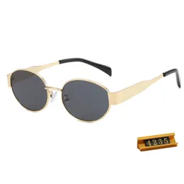 Óculos de sol de designer de luxo para homens de homens de homens mesmos óculos de sol que Lisa Triomphe Beach Street Photo Pequenos Sunnies Metal