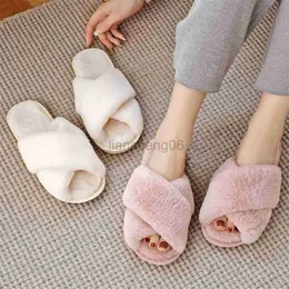 النعال Bevergreen Winter Women House Slippers Faux Fur Fur Flat Shole Slip in Home Furry Ladies Slides بالإضافة إلى حجم الجملة x230519