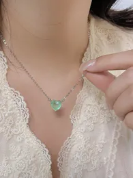 قلادة بسيطة من أوروبا وأمريكية جديدة بسيطة للتصميم الأقلية الإناث شكل الحب S925 Sterling Silver Necklace