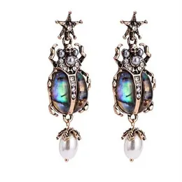 Kissme Earrings卸売昆虫合成石培養真珠のドロップイヤリング女性2023ハロウィーンヴィンテージファッションジュエリーGC2262
