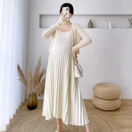 معطف طويل فستان 2pcs مجموعة مستديرة رقبة مطوية مغطاة بالتنورة الحمل الصور الأمومة
