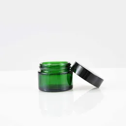 Green Glass Luxury Cosmetic Body Cream Jar embalagem 20ml 30ml 50ml com qohra de tampa de parafuso preto