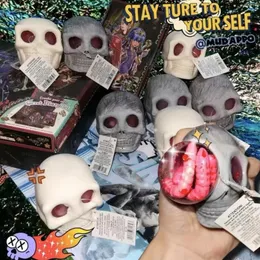 Decompression Toy Squeeze Kafatası Oyuncaklar Squishy Simülasyon Yumuşak Huzlu Dolls Eğlenceli ve Komik Stres Rahatlatıcı Oyuncak Cadılar Bayramı Hediyesi Arkadaşlar için 230816