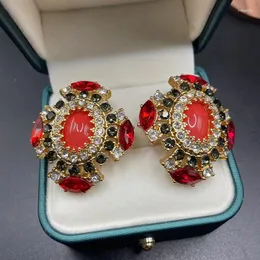 Orecchini schienali in lega di rame vintage Red Glass Diamond Clip Personality Creative nei gioielli da donna con temperamento antico