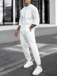 Talsala da pista da uomo Maglietta a mezza manica a due pezzi Set di abiti Casual Coppetto Pure Color Top e pantaloni in abiti da uomo Trend Streetwear 230815