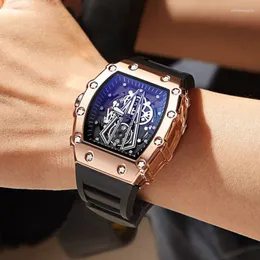 Нарученные часы бренд пехота тяжелые Quartz Watch Creative Luminous Waterpronation Hand Chock.