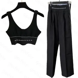 Klassiker Frauen Yoga Weste Hosen ärmellose Camisole Slim Fit Tops hohe Taillieren Hosen Stretchhose Tracksuits Yoga -Set