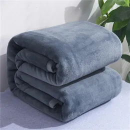 Coperte addensate grandi lussuosi flanella in microfibra lussuosa super morbido peluche comode coperta leggero o color auto grigio 230816