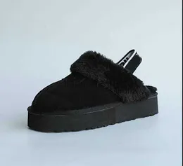 Boots Designer Man Kobiety Zimowe buty śnieżne Kapcie miękkie wygodne owczą skórę trzymaj ciepłe kapcie platforma buty dziewczyna piękna qas g230130