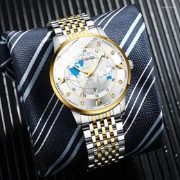 ساعة Wristwatches العلامة التجارية للرجال الماس Watch Earth Starry Sky Luminous Hand Colck Business Automatic Movement Cool Cool Quartz Wristwatch