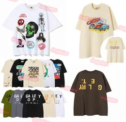 2023 Galeriler Tişörtler Erkek Kadın Tasarımcı T-Shirts Pamuk Üstleri Adam Sıradan Gömlek Luxurys Street Şortlu Kılıf Kıyafetleri S-XL