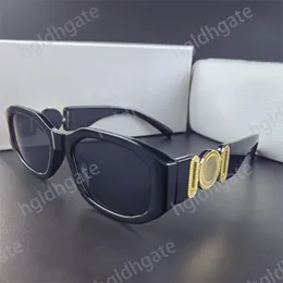 Lyxkvinnor Lunette Designer Solglasögon för herrglasögon Polariserade Gafas de Sol Shades Goggle med Box Beach Sun Proof Small Frame Fashion Solglasögon Svartvit