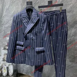 2023 Erkek Takas Blazers Batı Giyim Tasarımcı Erkekler Blazer Sonbahar Lüks Outwear Ceket İnce Fit Sıradan Mektup Patchwork Baskı Wom225x