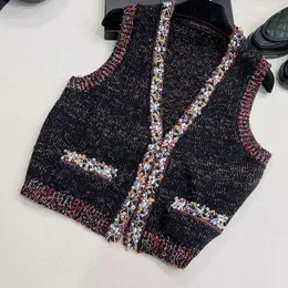 Coletes femininos moda moda de alta qualidade borda borda retro algodão de algodão malha jaqueta sem mangas para mulheres 2023 gancho de gancho de casaco