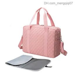 DIAPER Väskor Sydkorea Ins New Bedding Mom Bag Portable Mamma Travel Mamma Bag Stor kapacitet Utgående förvaringsväska Z230816