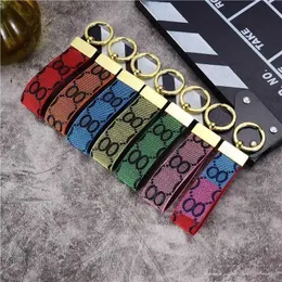 Nyckelring för män Kvinnor Designer Keychains Brand Key Chain Letter Unisex Car Cortex Keyring Quality Classic Accessories L230817