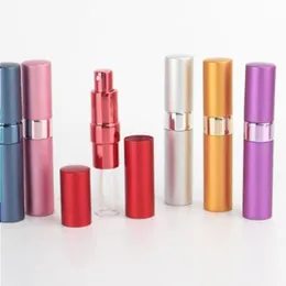 15 ml Förpackningsflaskor Fashion Travel Refillable Mini Parfym Atomizer Spray Bottle Home dofter Essential Oils Diffusers Cevor