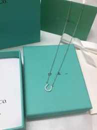 Designer Tiffeny Jewelry 2023 Novo colar feminino em forma de U com corrente de clavícula completa, significando "love u" confissão presente luz luxo essentails AAA