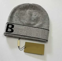 CAPS DESIGNER MÄNNS BEANIE BEANIE/SKULL Kvinnor Nya Eras klassiska sportbrev Casual Knit Hat Beanies Winter Hats For Men Wholesale