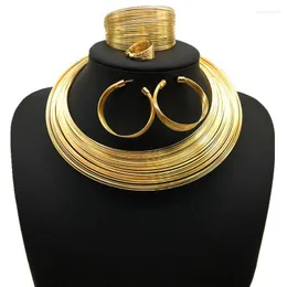 Halsband örhängen set dubai guld pläterade smycken mode ringformad tråd choker armband ring för kvinnor brudtillbehör