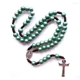 Collane a sospensione Qigo Green Strand Necklace Wood Gesù Cross Rosario Vergine Cattolico Religio Gioielli per uomini Donne Donne