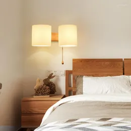 ウォールランプモダンミニマリストの木製のベッドルームベッドサイドソリッドウッドクリエイティブスタディルームリビングエルステアケースランプZM1113
