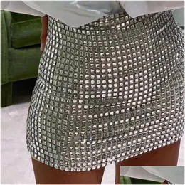 Röcke Strass -Mini für Frauen Kleidung sexy Split durch Hollow Out Shiny Crystal Diamonds Solid Drop Lieferbekleidung Damen DH1RK