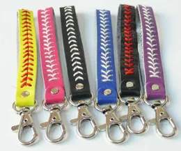 Collectible Pu Leather Fler färger Mixed Creative Design Key Ring Leather Chains Baseball Softball For Lady Bag Dekorera Pendant White Yellow