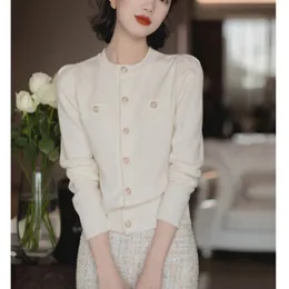 Maglieria da donna magliette maglione maglione maglione di moda femminile autunno manica lunga cappotto coreano singolo petto sottile top casual pull femme 17375 230818