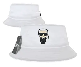 Luksusowy Karllagerfeld Basin Hat Haftowane okulary przeciwsłoneczne Man Fisherman Hat Short Brim Super Cute Outdoor Sun Hat Style