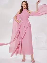 Etniska kläder 3D Flower Pink Halter Dress Dubai Saudiarabisk kvällsfest bollklänning Handverk Marockanska pärlor Robe Islam Eid Bankett