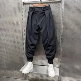 メンズジーンズ秋の冬のマルティンブーツのズボンのズボンをゆるめる韓国のカジュアルパンツhommeウエスタンハーレム服230817