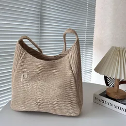 Designer de moda feminina sacos de praia bolsa de ombro personalidade alta qualidade minimalista atmosfera feminina totes saco tecido