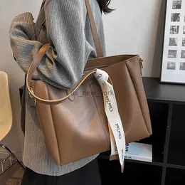 Totes Burminsa Stora arbetsblåsare Tygväskor för kvinnor 2023 Trend Vintage Designer Commuter A4 Shoulder Bag Pu Leather Laders Handbags HKD230818