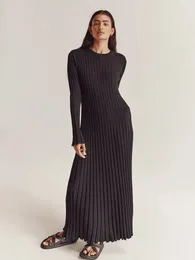 Podstawowe sukienki swobodne Eleganckie, lite, żebrowane dzianinowe maxi dres szczupły koronki z długim rękawem Aline 2023 Autumn Lady Streetwear szata 230817