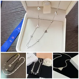 Mode Halskette Neues Geschenk Vierblättriges Mädchen Perle Diamant Halskette Silber Hohe Qualität 2023 Vergoldet Lange Kette Hochzeit Liebe Reise Schmuck