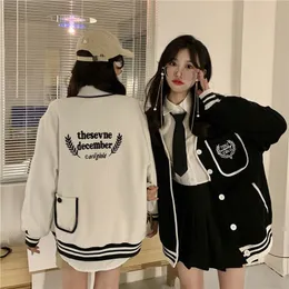 Kvinnor jackor American Baseball Jacket Kvinnflickvänner våren Autumn Long Sleeve Cardigan Korean Loose Preppy Style Coats Female 230818