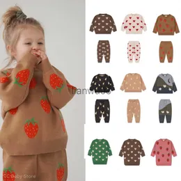 Pullover KS Kids Sensters Cute Baby Super Super Warm Warm Brand 2022 Winter Strawberry Dress Dress Love Design Suction Suit for Baby Girls Boys X0818