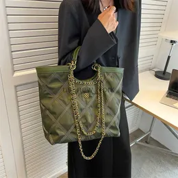 Totes CGCBAG 2022 Neue Luxusmarke Handtaschen für Frauen Designer -Einkaufstasche Pendeln Sie große Kapazitätsumhängetasche Frauen Crossbody Taschen HKD230818