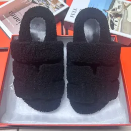 Top designer luxury classic autumn and winter plush slippers, plush sandals, lazy shoes, slippers, letter slippers