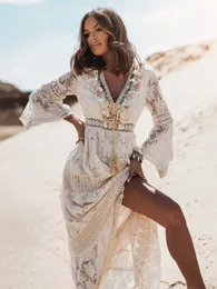 Abiti casual di base abiti lunghi donne boho in pizzo maxi abito estate in spiaggia abiti da sposa bianca da donna retrò v -collo prendisore ropa mujer 230818