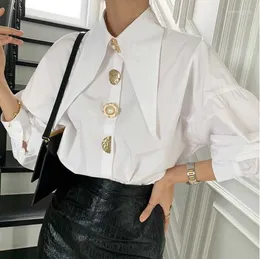 Women's Blouses Designer Metal Buttons Spring Women Lantern Sleeve White Shirts Tops Turn Down Collar Korean Elegant Office M038