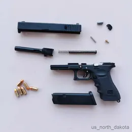 ノベルティアイテムポータブル玩具銃モデルキーチェーンアロイピストルシェイプ武器ミニシェルアセンブリR230818