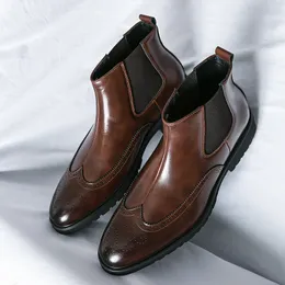 Stivali uomini vintage retrò Chelsea in pelle PU fatte a mano per le grandi scarpe per grandi dimensioni casual casual caviglia marrone nero 230818