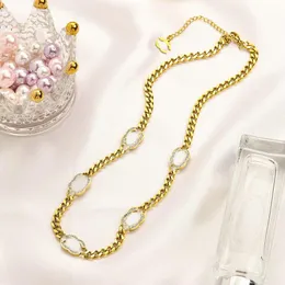 Collana con ciondolo a forma di lettera di marca Collana da donna di alta qualità placcata oro 18 carati Collane a catena clavicolare Accessori per ragazza da donna Regali