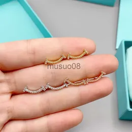 Stud 2023 أقراط جديدة للنساء Silver 925 Smiling Face Buds Jewelry for Women Party Wedding Gift Free J230819