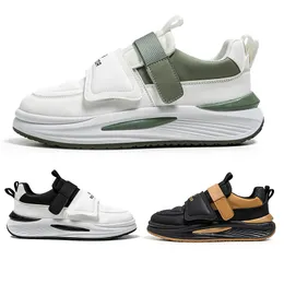 Runningskor män sneakersDesigner plattform svart vita män tainers sport sneakers storlek 39-44