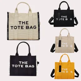Designer Bag Tote Bag Women Handväska axelväska Mini Canvas Crossbody Shopping Luxury Fashion Tygväska Svart stora handväskor